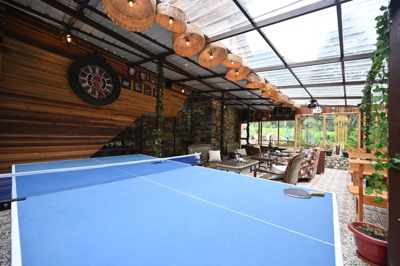 Hotel The Hillside Kasol Esterno foto