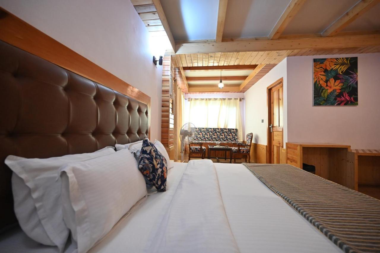 Hotel The Hillside Kasol Esterno foto