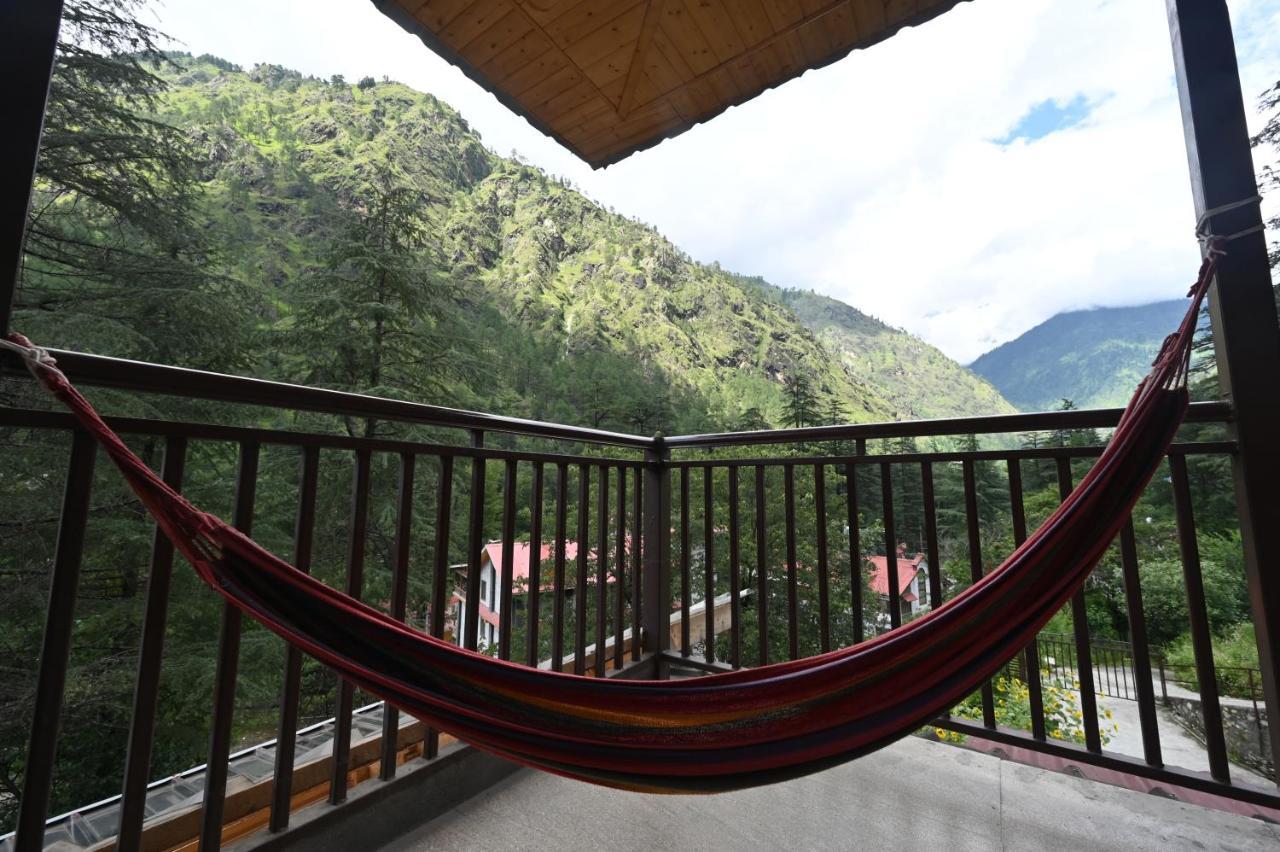 Hotel The Hillside Kasol Esterno foto