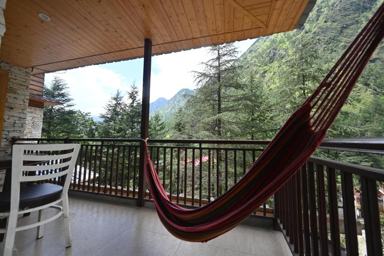 Hotel The Hillside Kasol Esterno foto
