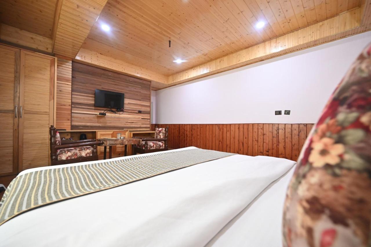 Hotel The Hillside Kasol Esterno foto