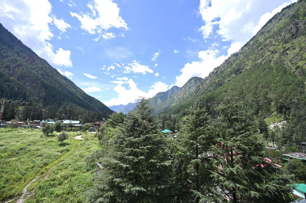 Hotel The Hillside Kasol Esterno foto