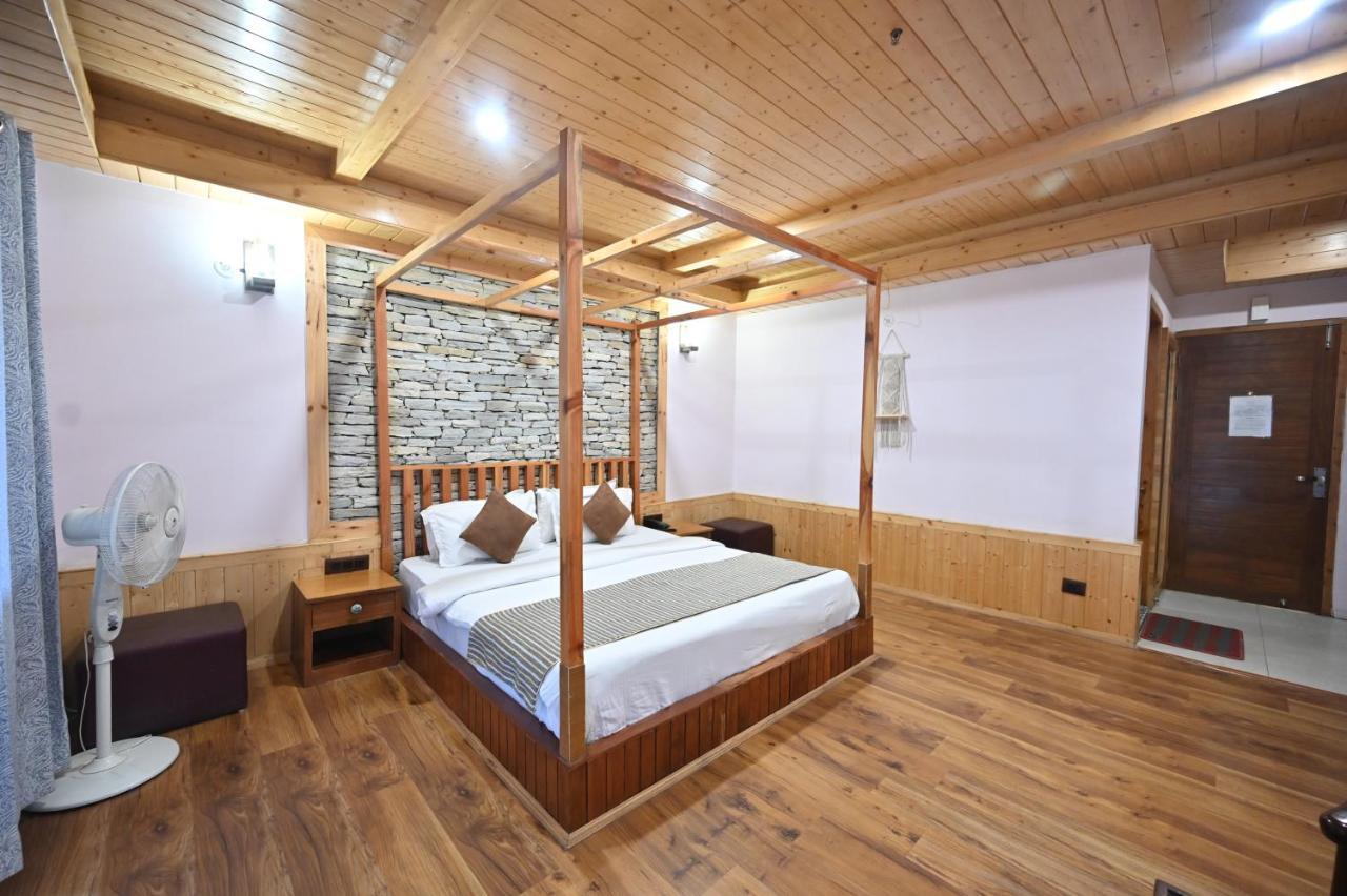 Hotel The Hillside Kasol Esterno foto