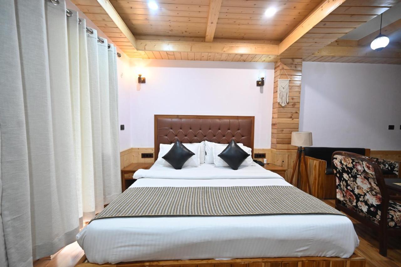 Hotel The Hillside Kasol Esterno foto