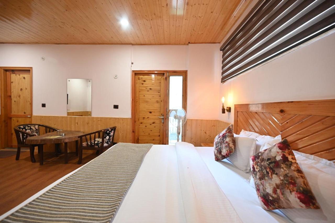 Hotel The Hillside Kasol Esterno foto