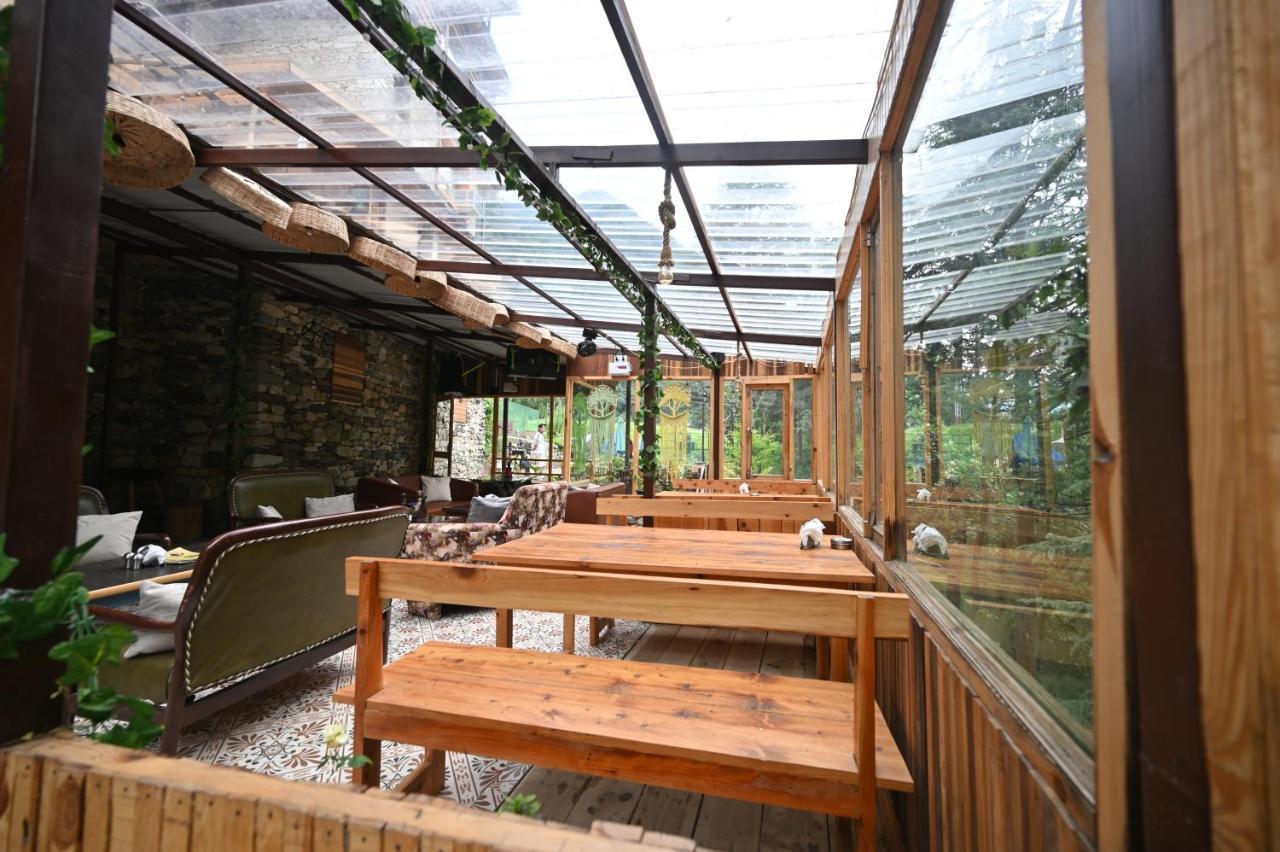 Hotel The Hillside Kasol Esterno foto