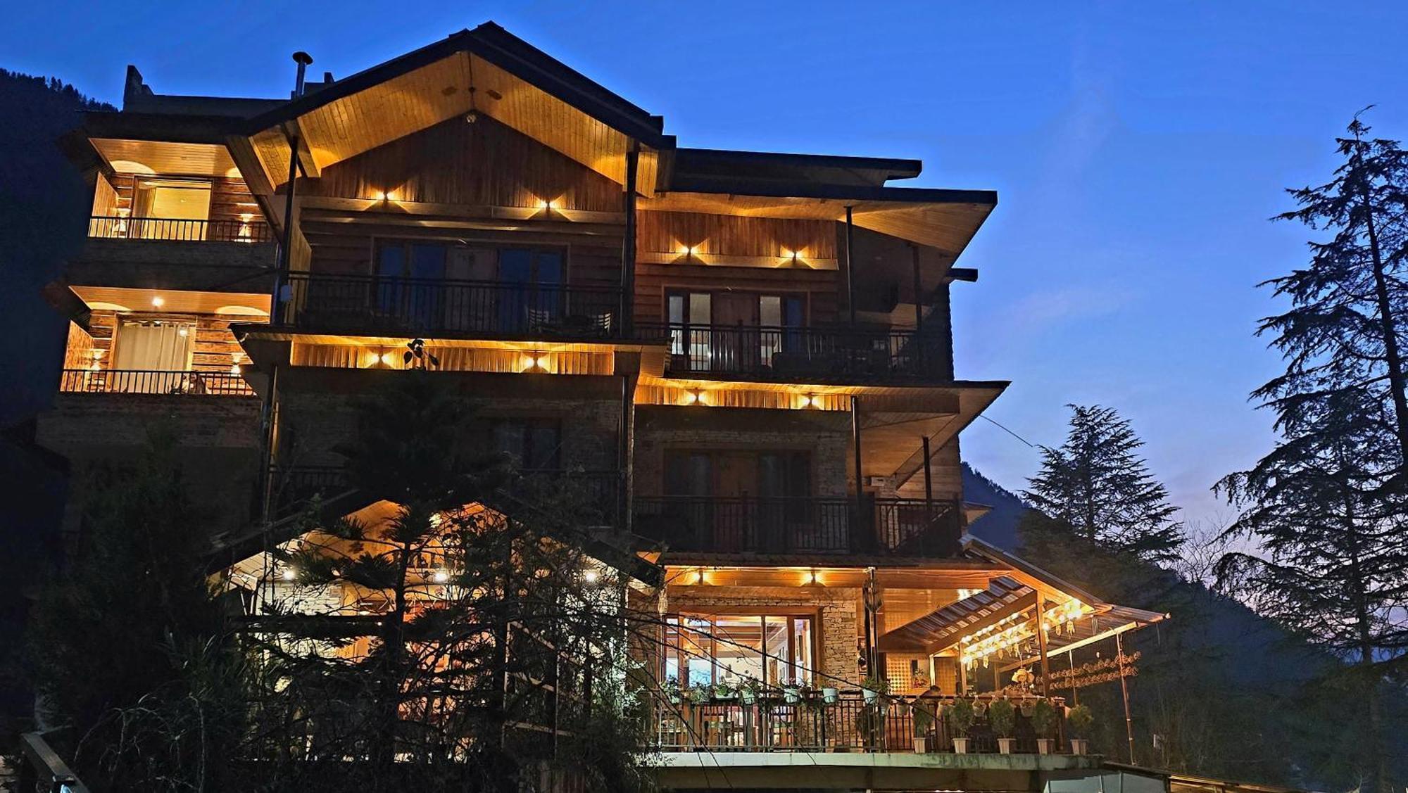 Hotel The Hillside Kasol Esterno foto