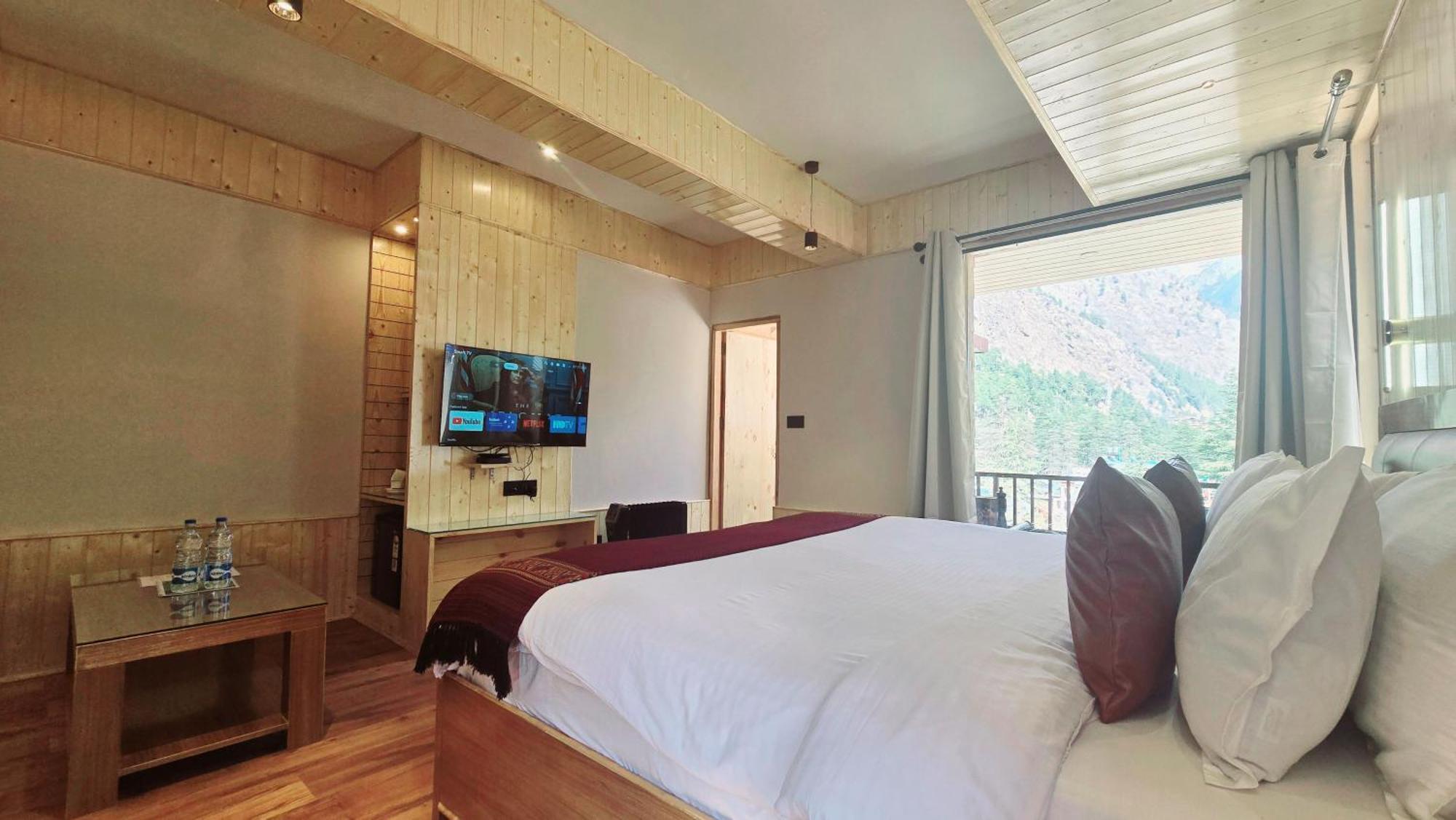 Hotel The Hillside Kasol Esterno foto